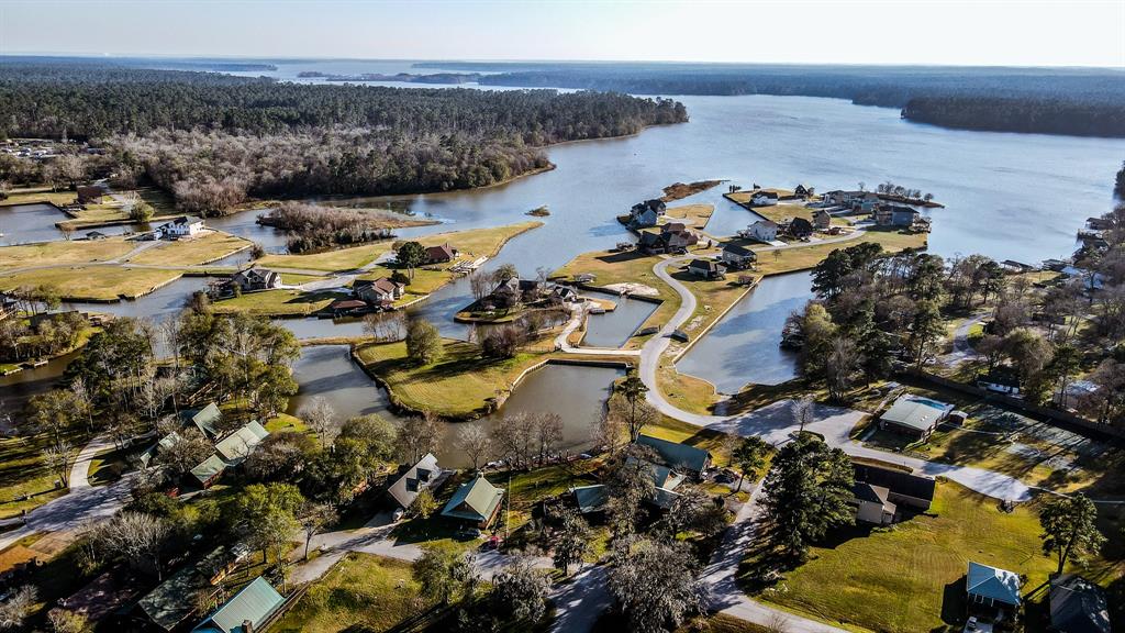 41 Silver Lakes Drive, Huntsville, Texas image 15