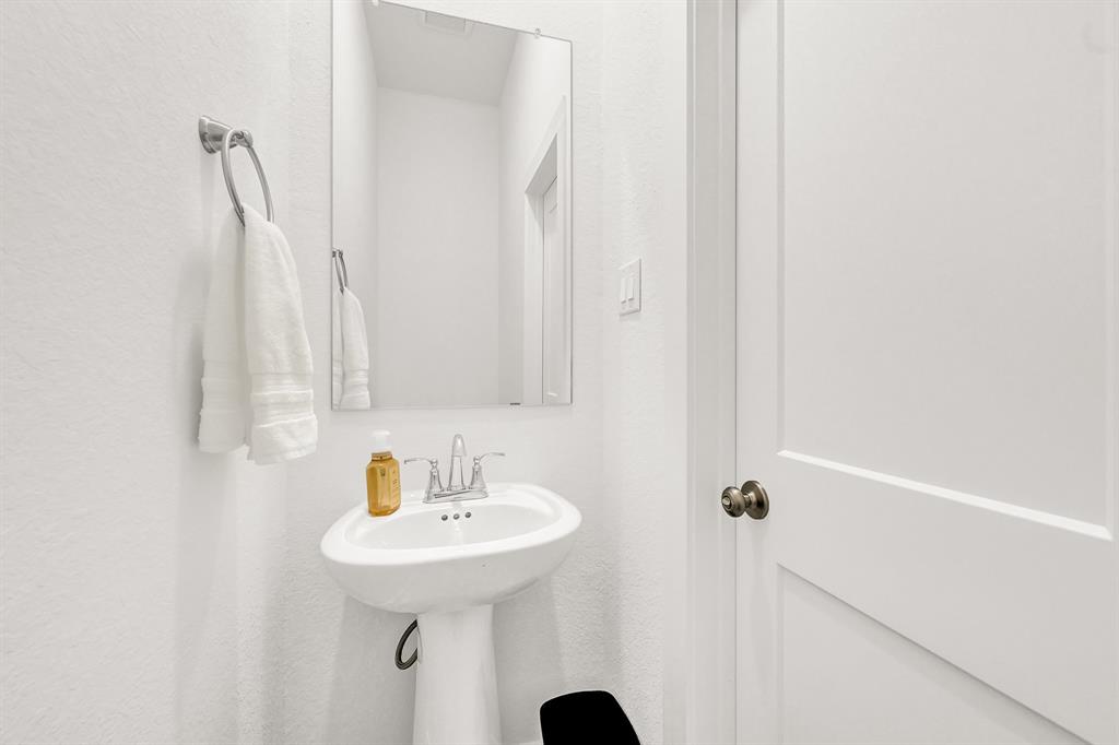 21106 Garden Palm Drive, Cypress, Texas image 12