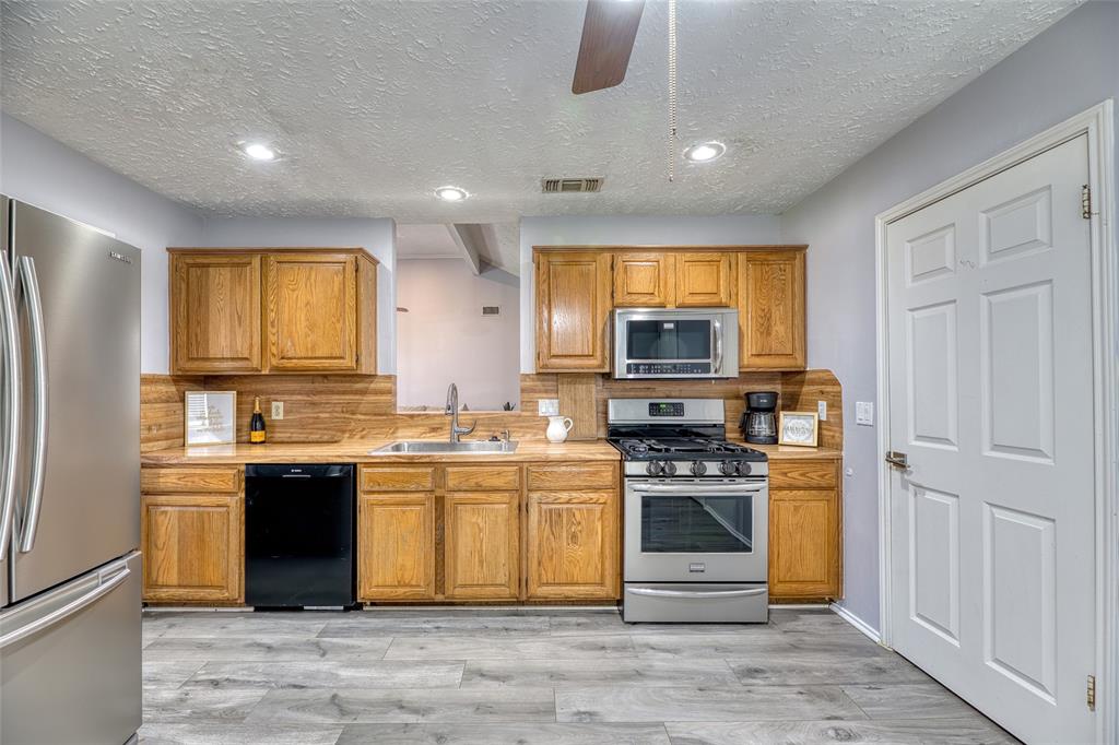 3406 Farmer Road, Richmond, Texas image 11
