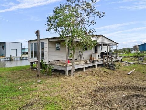 A home in Crystal Beach