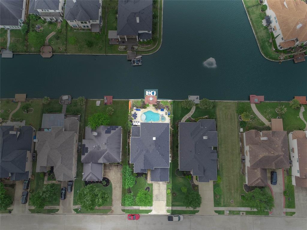 17931 Harbour Bridge Point Drive, Cypress, Texas image 3
