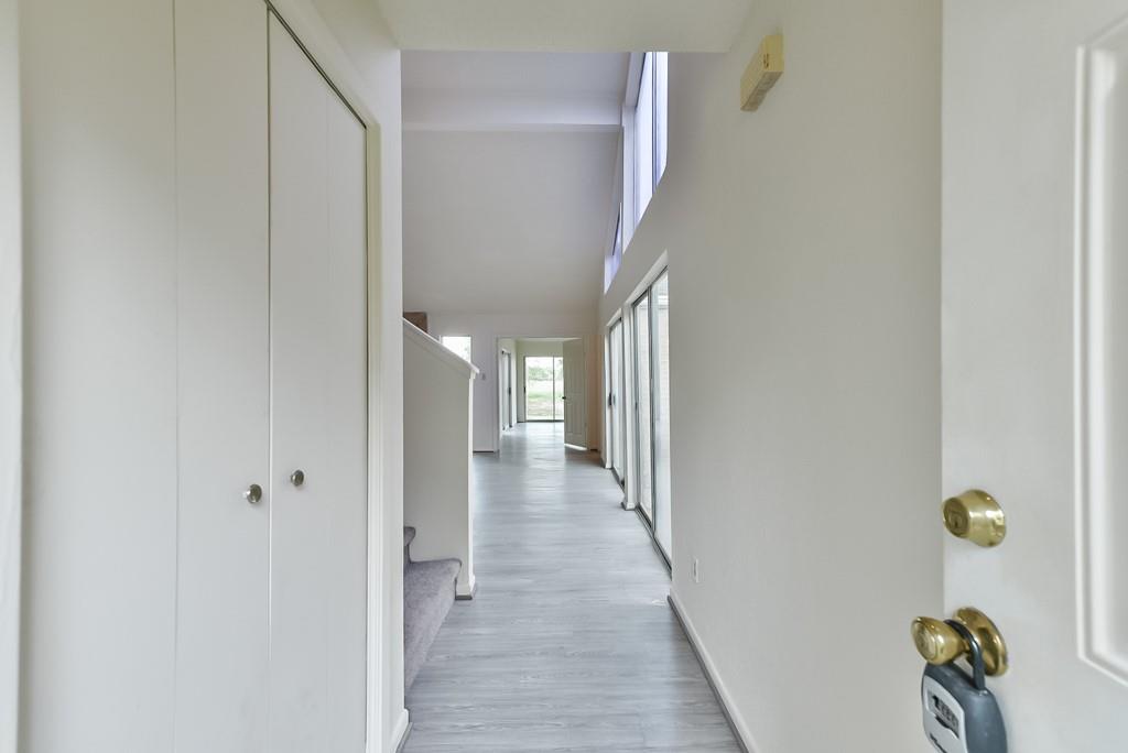 1811 Veranda Drive, West Columbia, Texas image 2