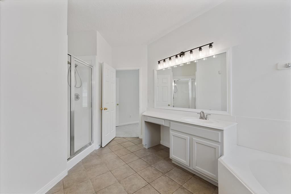 6002 Mettler Lane, Richmond, Texas image 22