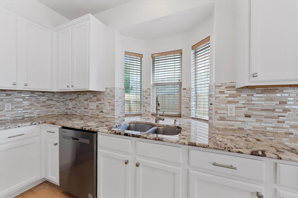6002 Mettler Lane, Richmond, Texas image 15