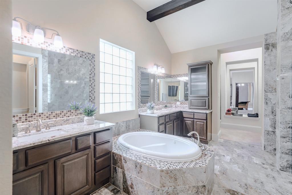 299 Sonoma Court, Conroe, Texas image 27