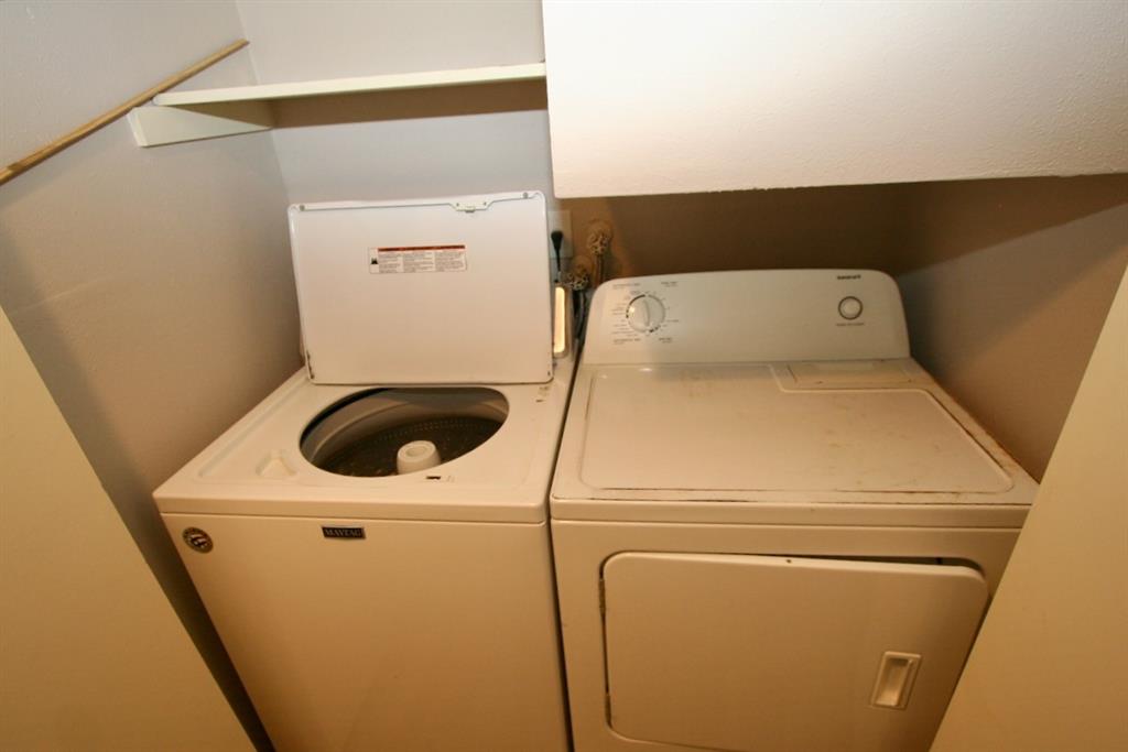 12024 Mighty Oak Drive #A, Houston, Ohio image 15