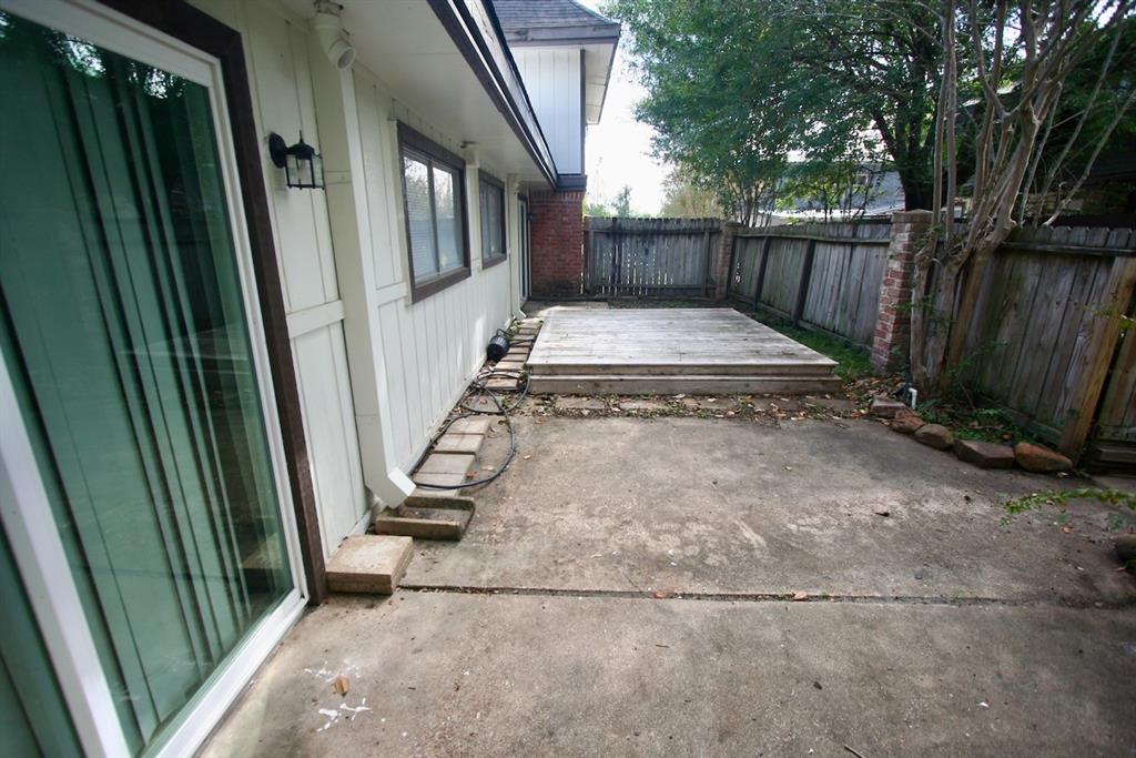 12024 Mighty Oak Drive #A, Houston, Ohio image 23