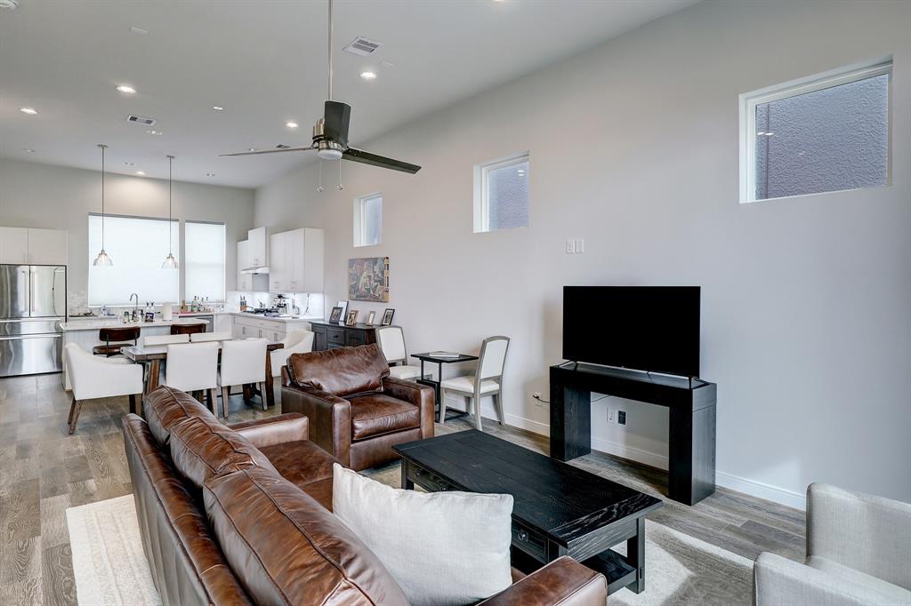 1203 Hickory Street #D, Houston, Texas image 8