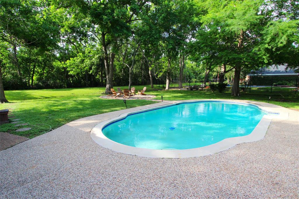 107 Charleston Street, Friendswood, Texas image 23