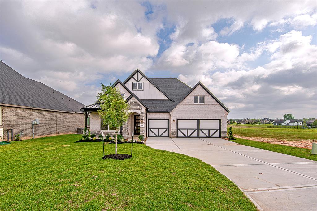 209 Peninsula Point Drive