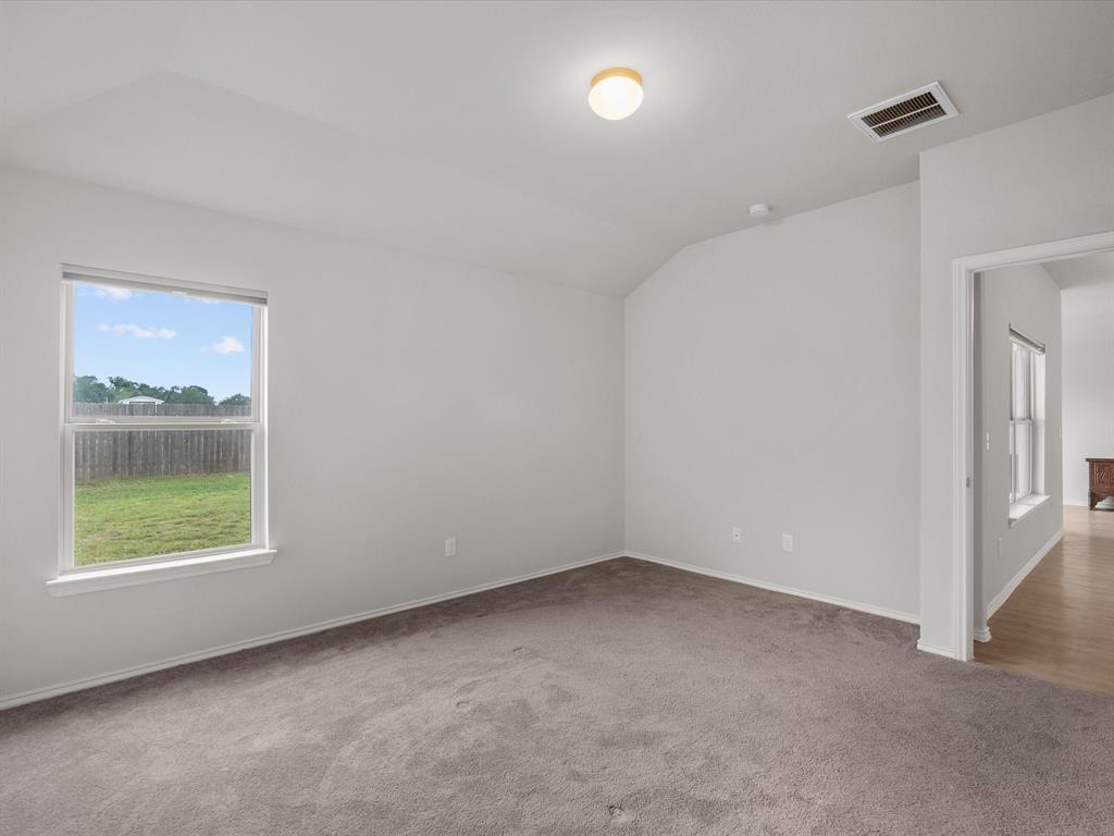 638 W Fairway Lake Dr, Alvin, Texas image 17