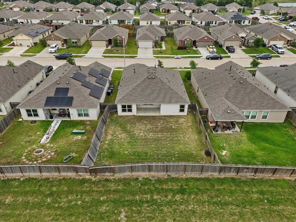 638 W Fairway Lake Dr, Alvin, Texas image 29