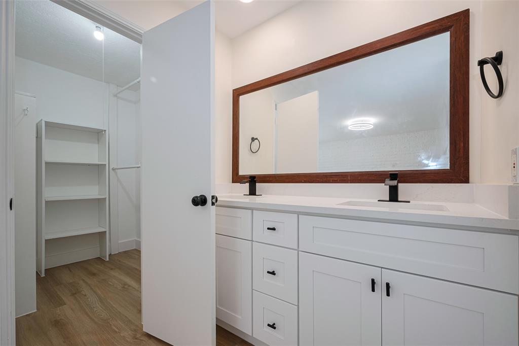 839 Voyager Drive, Houston, Texas image 34