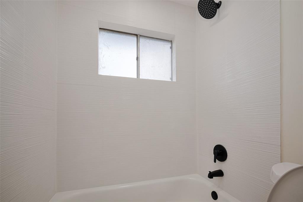 839 Voyager Drive, Houston, Texas image 30