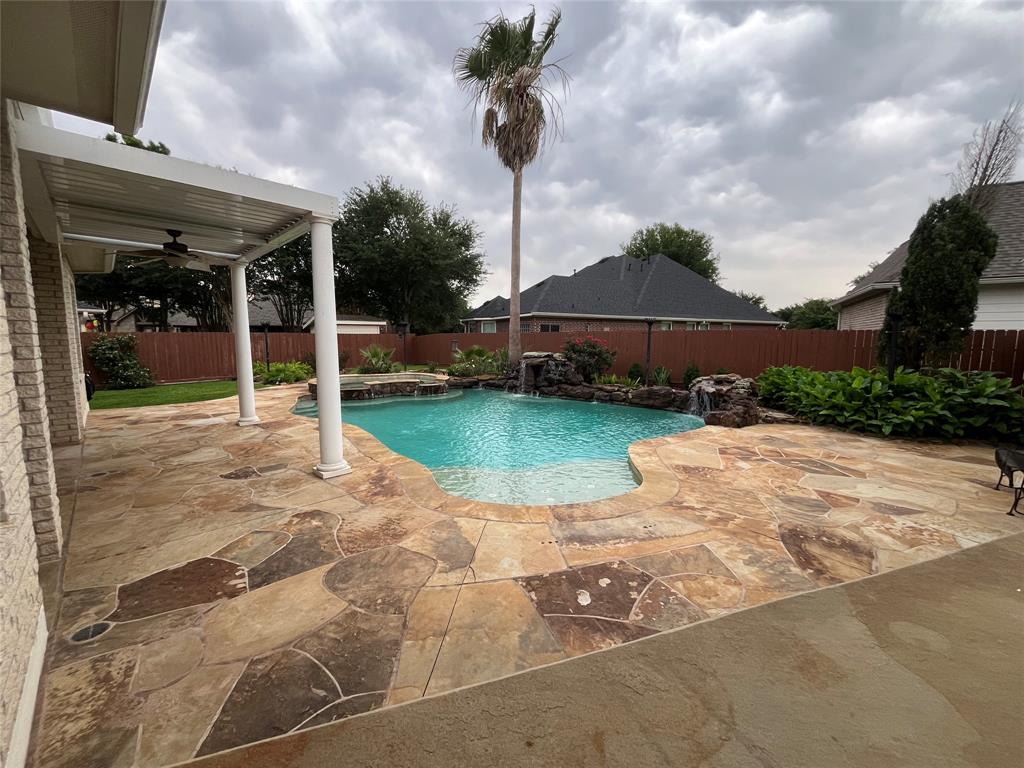 2006 Shepherds Place, Sugar Land, Texas image 11