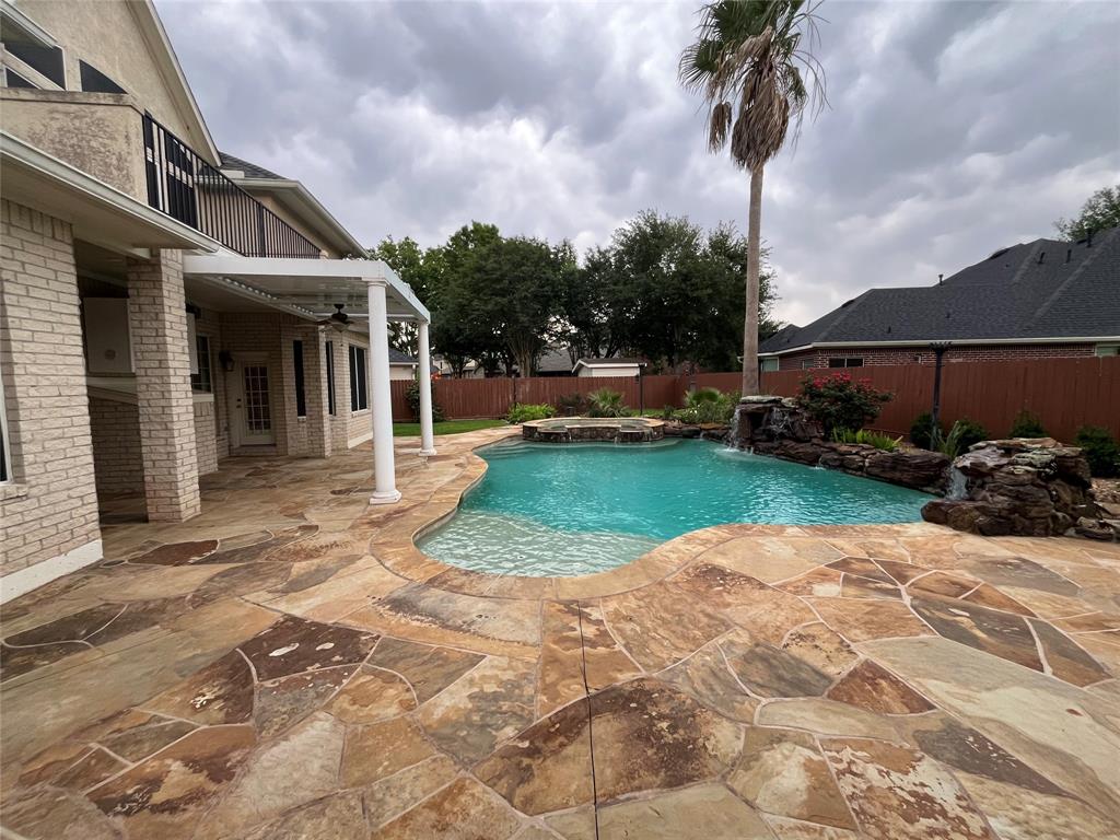 2006 Shepherds Place, Sugar Land, Texas image 12