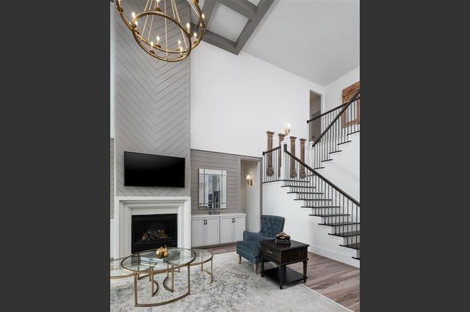 4411 Falcon Lake Drive