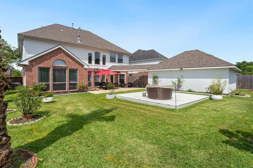 3902 Lakeridge Canyon Drive, Sugar Land, Texas image 35