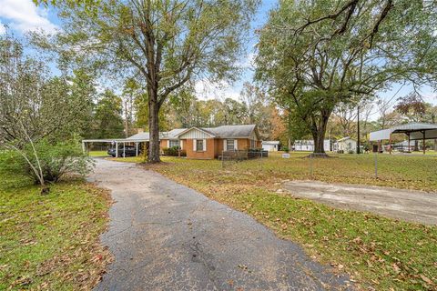 A home in Conroe