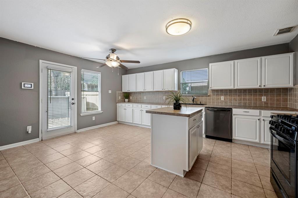 Spring, Texas 77386, United States, 3 Bedrooms Bedrooms, ,3 BathroomsBathrooms,Residential,Active,35900