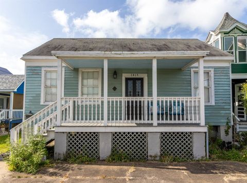 Photo of 1415 Avenue K, Galveston, TX 77550 (MLS # 48589973)