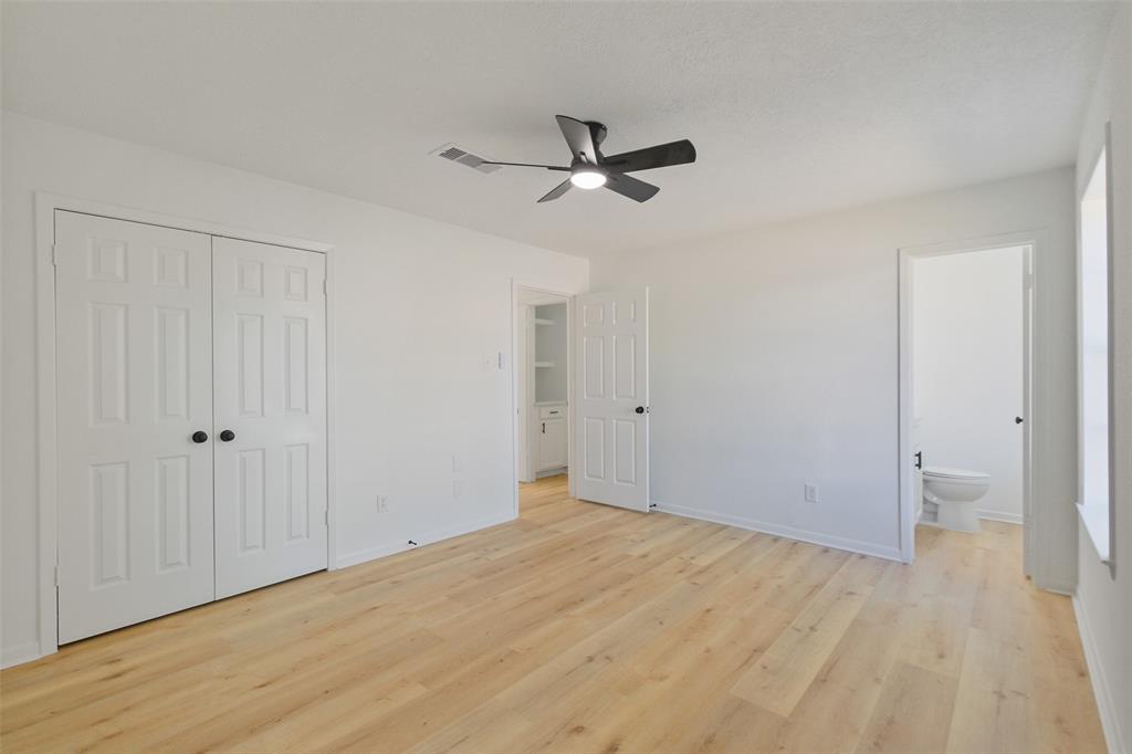 221 N Baron Street, Bellville, Texas image 16