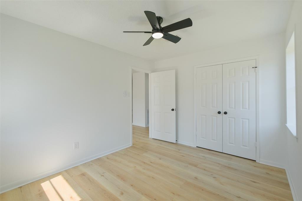 221 N Baron Street, Bellville, Texas image 20