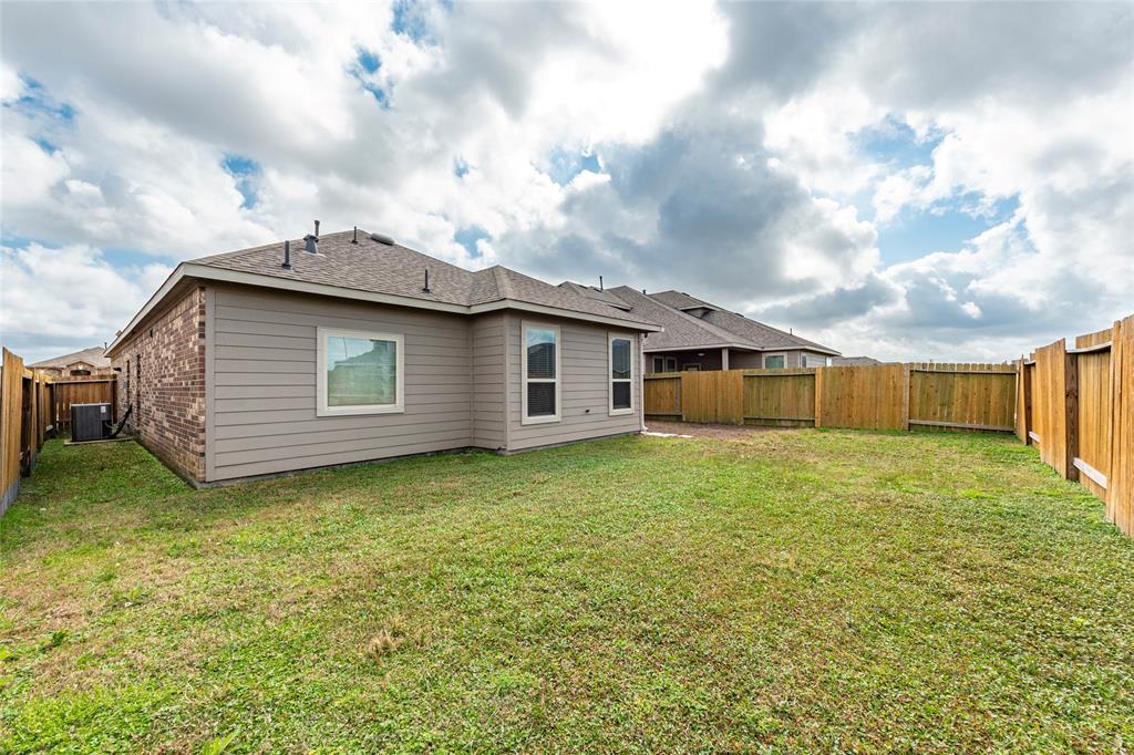 3321 Explorer Drive, Texas City, Texas image 30