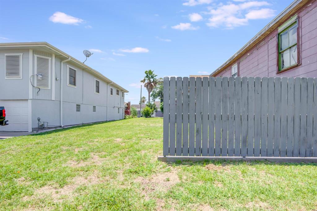 4025 Avenue M, Galveston, Texas image 3