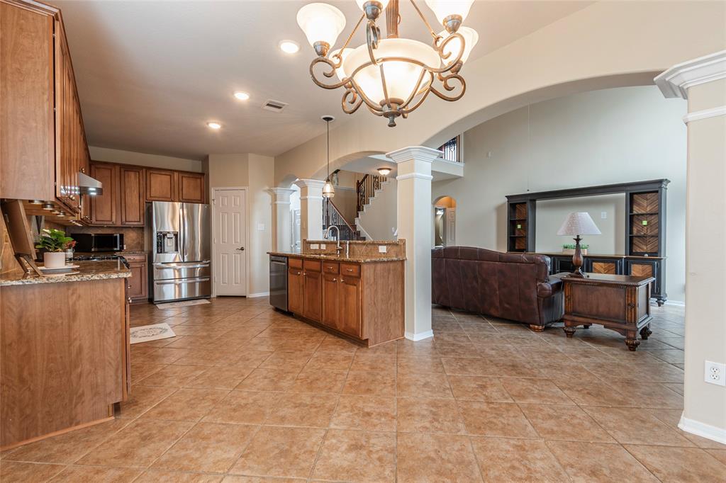 2088 Falling Forest Ln, League City, Texas image 18