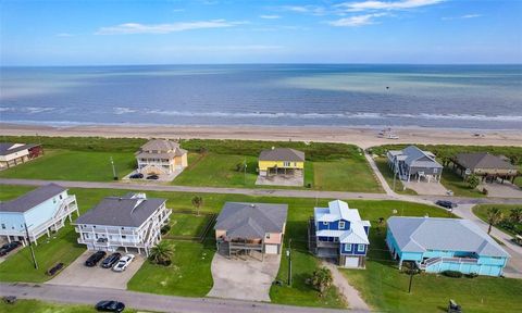 A home in Crystal Beach