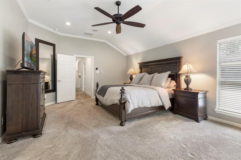 6919 Lake Cove Point Lane, Spring, Texas image 16