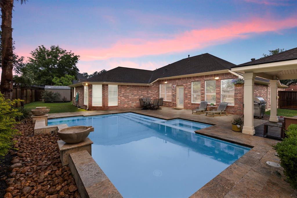 6919 Lake Cove Point Lane, Spring, Texas image 29