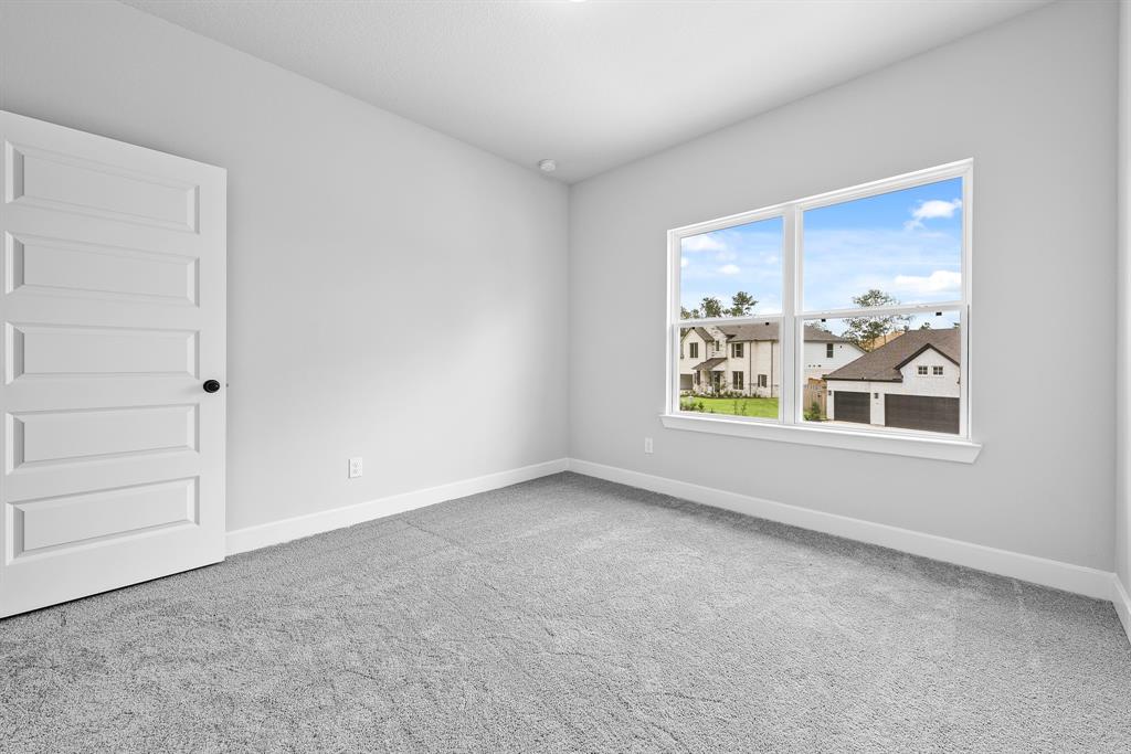 4931 Benton Woods Trail, Rosenberg, Texas image 18