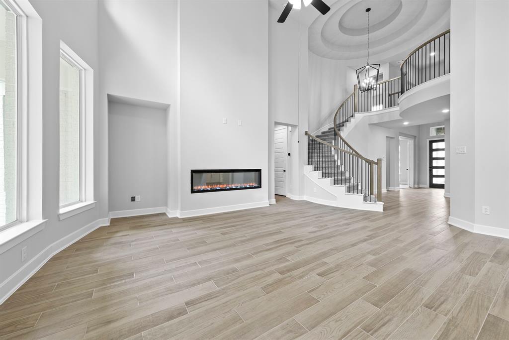 4931 Benton Woods Trail, Rosenberg, Texas image 4