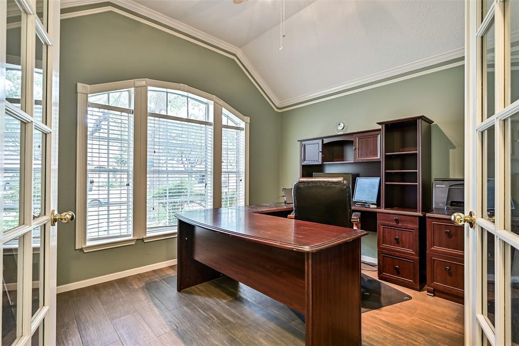 13814 Aspen Knoll Court, Houston, Texas image 3