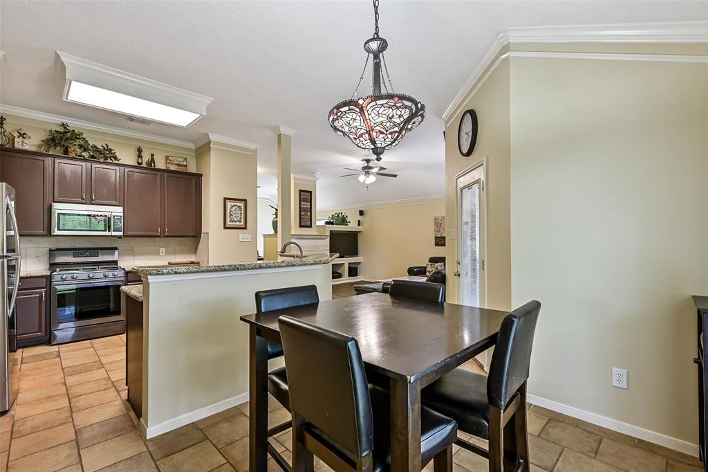 13814 Aspen Knoll Court, Houston, Texas image 8