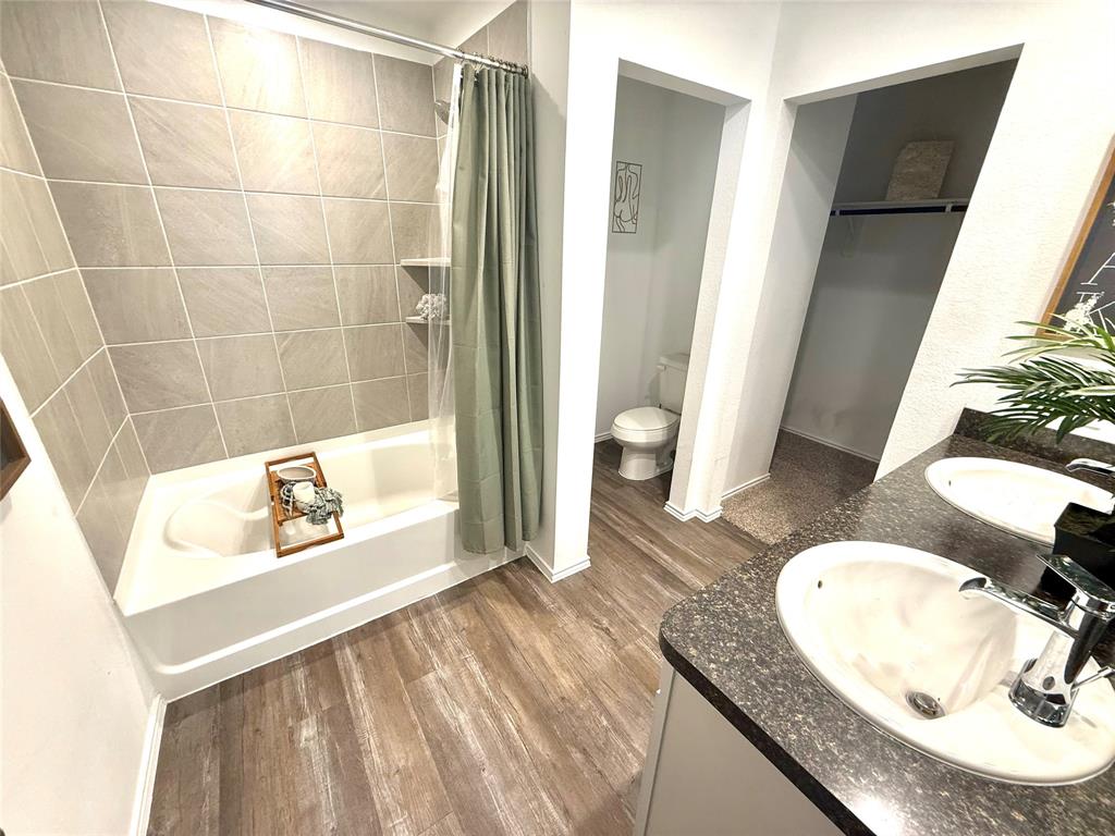 24446 Elmwood Falls Drive, Spring, Texas image 26