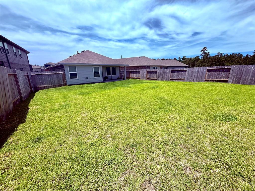 24446 Elmwood Falls Drive, Spring, Texas image 40
