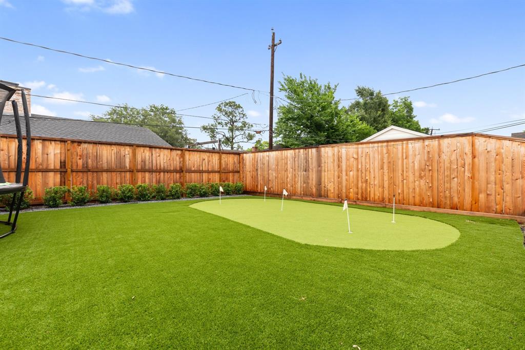 7910 Meadowbriar Lane, Houston, Texas image 32