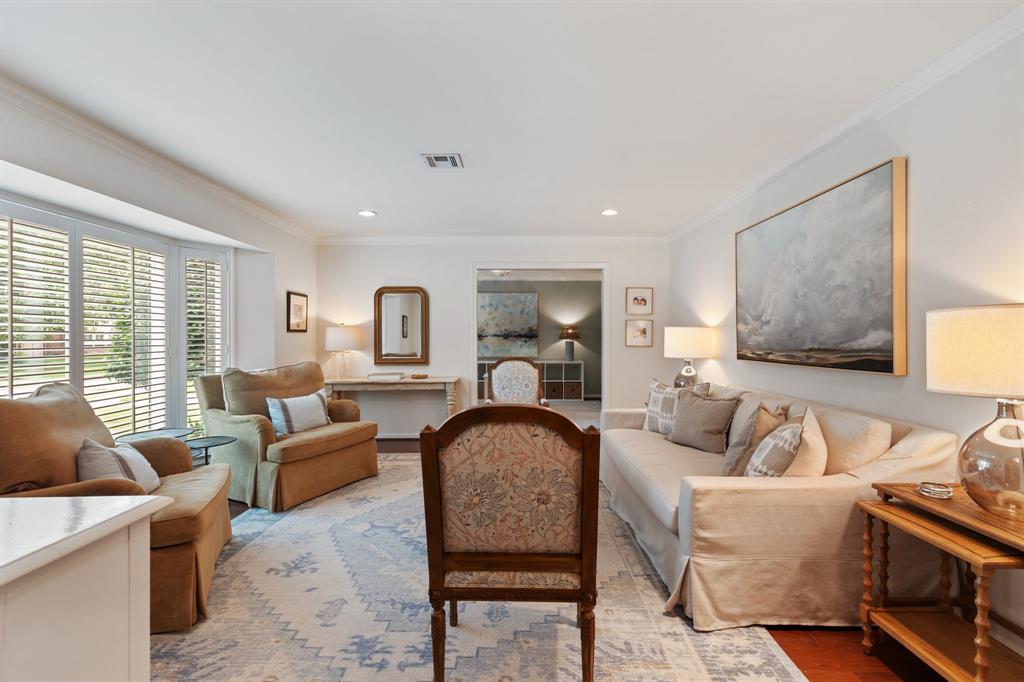 7910 Meadowbriar Lane, Houston, Texas image 4