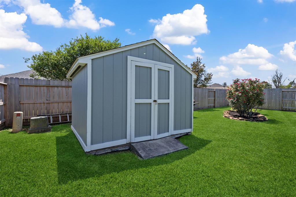 12930 Maples Perch Court, Humble, Texas image 28