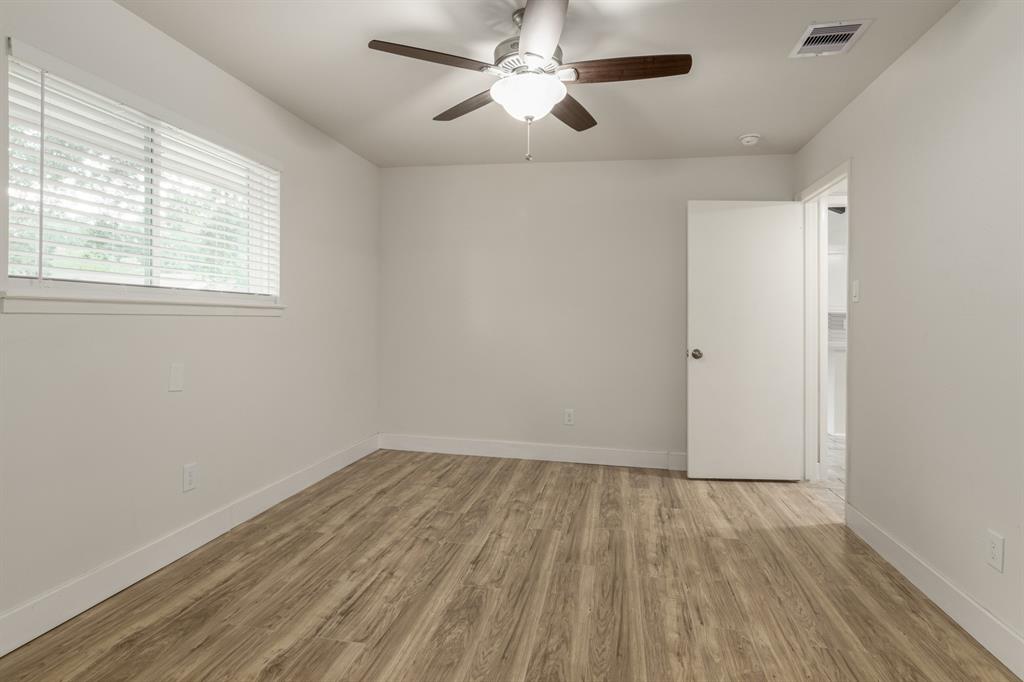 4206 Oak Shadows Drive, Houston, Texas image 16