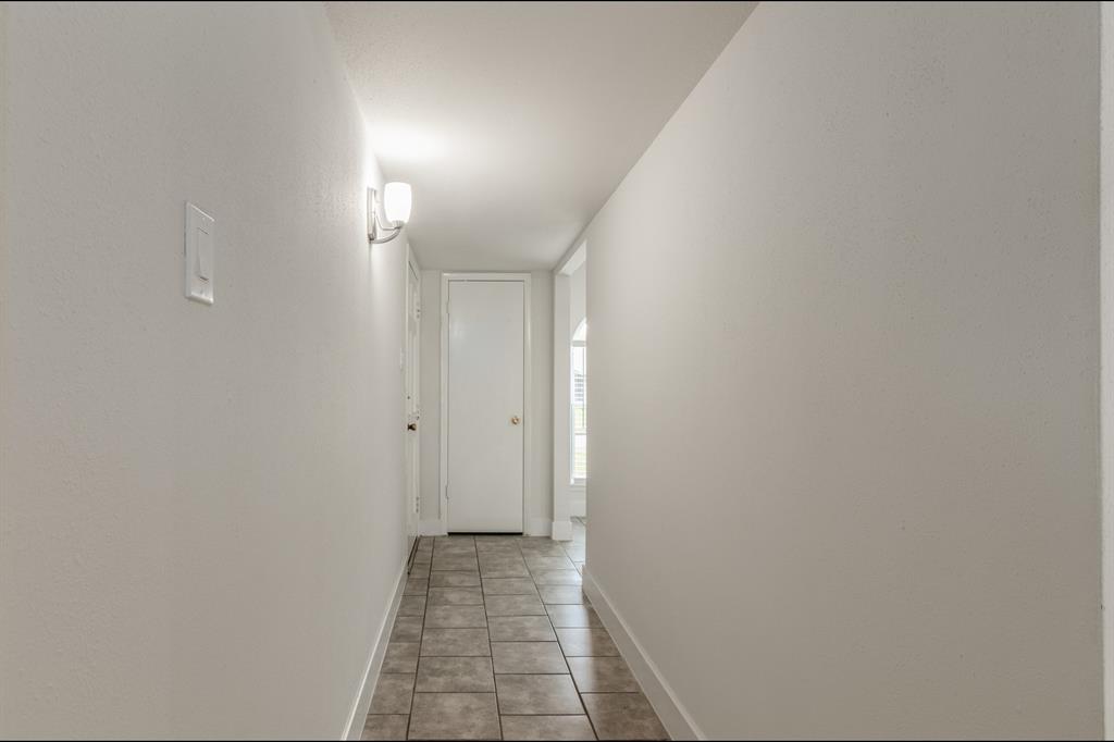 4206 Oak Shadows Drive, Houston, Texas image 21