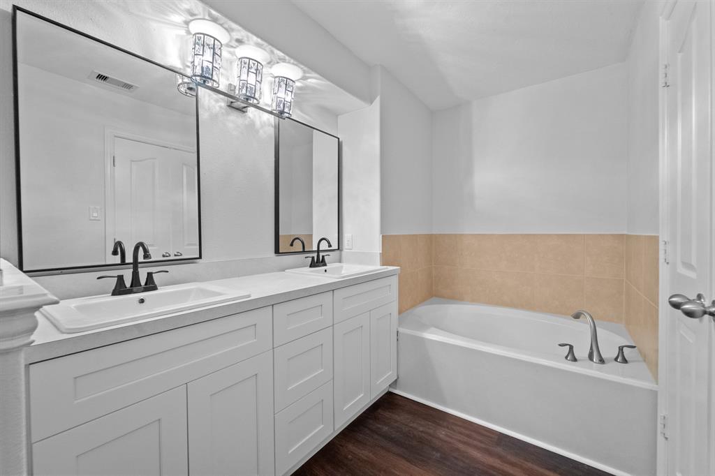 5202 Dartmoor Ridge Trail, Houston, Texas image 30