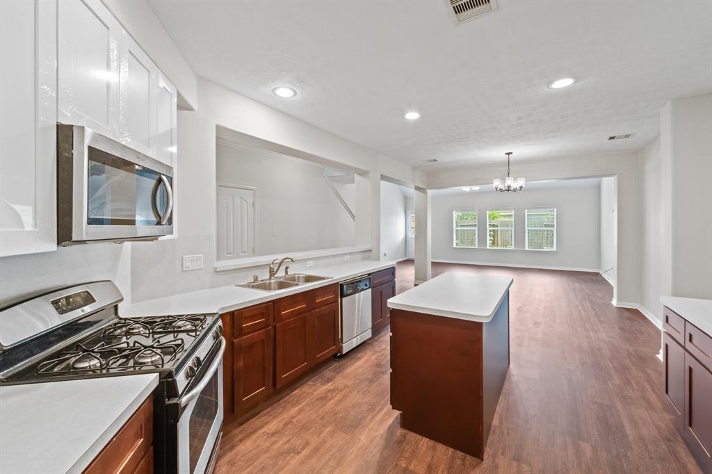 5202 Dartmoor Ridge Trail, Houston, Texas image 10