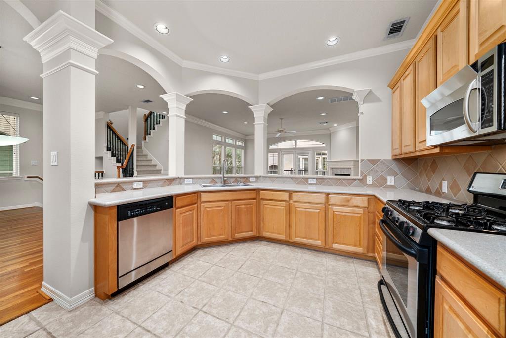 920 Asbury Street, Houston, Texas image 11