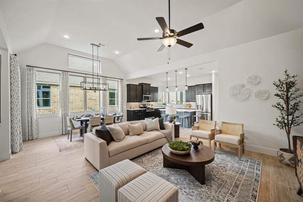 26273 E Outrider Banks Circle, Montgomery, Texas image 3