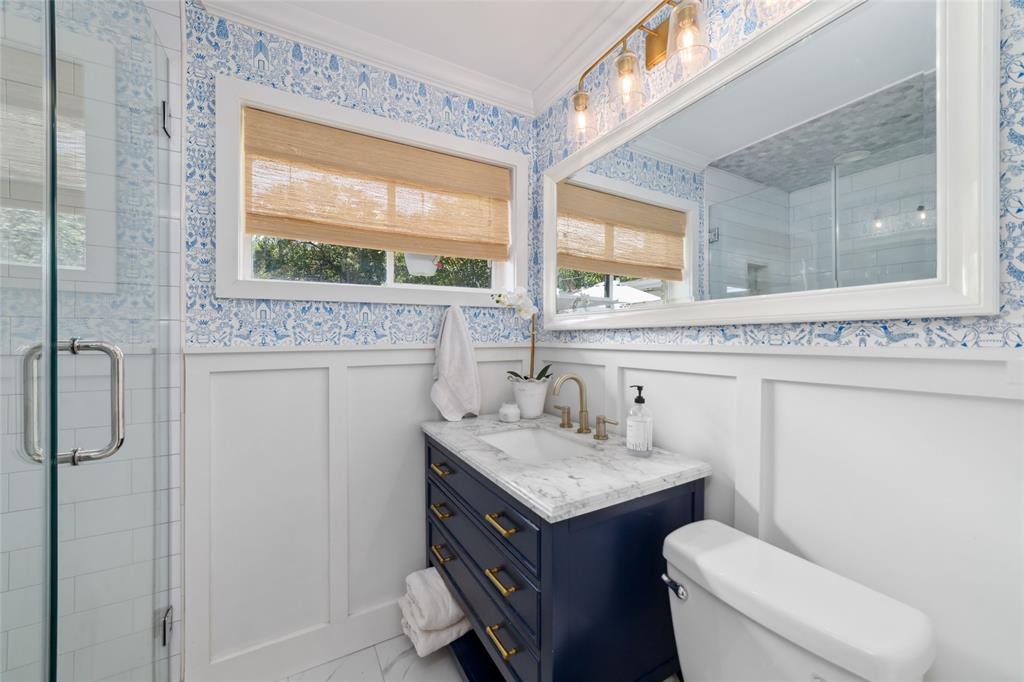 5246 Creekbend Drive, Houston, Texas image 16