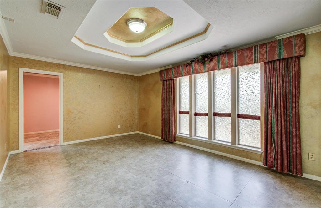 607 Misty Lane, Friendswood, Texas image 16